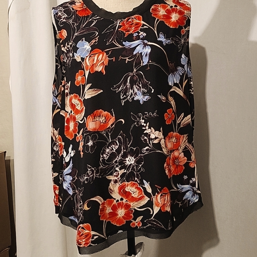 Women's Plus NWT Floral Tunic Size XXL